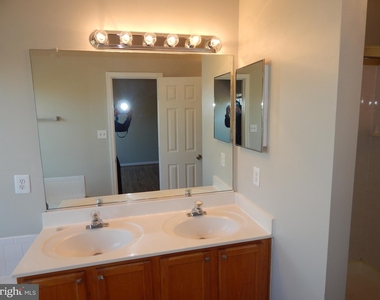 2520 Isham Randolph Drive - Photo Thumbnail 21