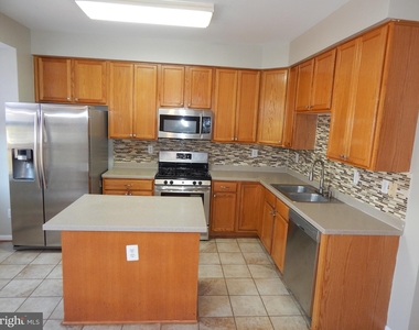 2520 Isham Randolph Drive - Photo Thumbnail 5