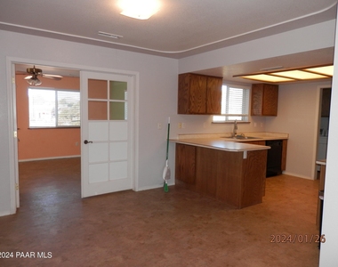 2710 Austin Road - Photo Thumbnail 13