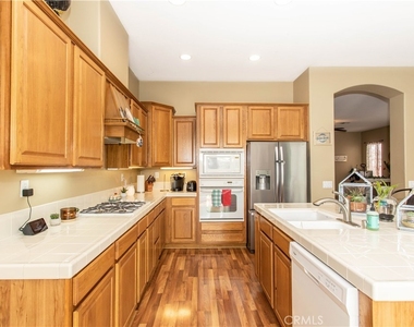 26781 Queen Court - Photo Thumbnail 11