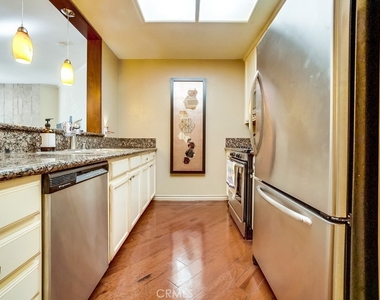 501 E Del Mar Boulevard - Photo Thumbnail 21