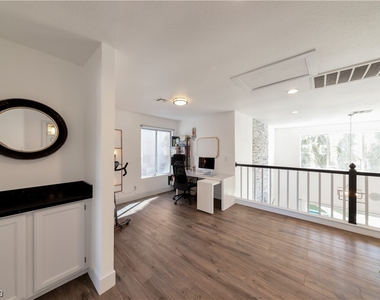 9721 Biscayne Lane - Photo Thumbnail 27