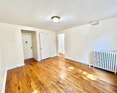34-46 91st Street - Photo Thumbnail 5