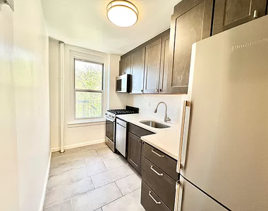 34-33 90th Street - Photo Thumbnail 4
