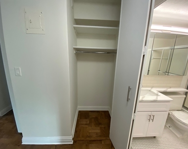 East 71st Street - Photo Thumbnail 8