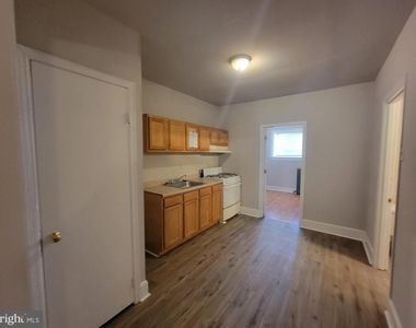 5156 Pennway St - Photo Thumbnail 3