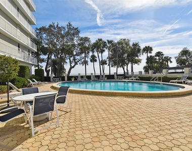 2611 Bayshore Boulevard - Photo Thumbnail 33