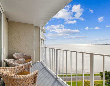 2611 Bayshore Boulevard - Photo Thumbnail 26