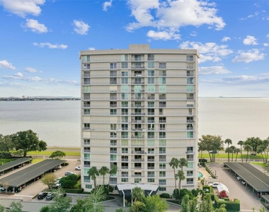 2611 Bayshore Boulevard - Photo Thumbnail 30