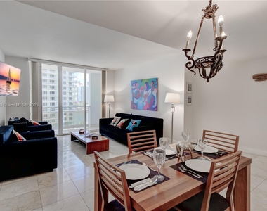 901 Brickell Key Blvd - Photo Thumbnail 6