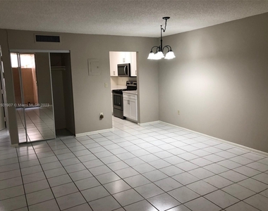 10700 Sw 108 Av - Photo Thumbnail 2