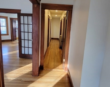 83 Belgrade Ave - Photo Thumbnail 2