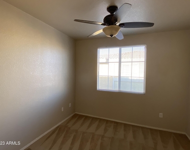 18250 N Cave Creek Road - Photo Thumbnail 19