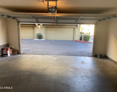 18250 N Cave Creek Road - Photo Thumbnail 23