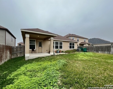 7506 Copper Cove - Photo Thumbnail 28