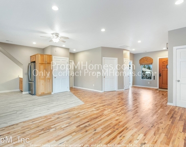 203 W Clackamas Boulevard - Photo Thumbnail 37