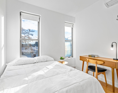 340 Clifton Place - Photo Thumbnail 7