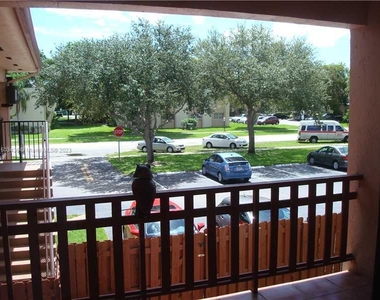 11261 Sw 88 St - Photo Thumbnail 30