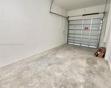 12948 Nw 22nd Pl - Photo Thumbnail 11