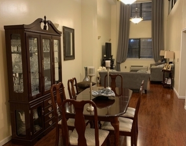 111 Mulberry St  4-r - Photo Thumbnail 3