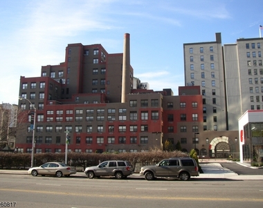 111 Mulberry St  4-r - Photo Thumbnail 27