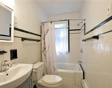 2919 Pawtucket Avenue - Photo Thumbnail 11