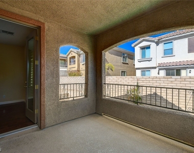 11832 Barcinas Lane - Photo Thumbnail 36