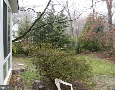 4320 Wakefield Drive - Photo Thumbnail 3