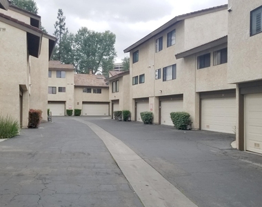 6265 Canoga Avenue - Photo Thumbnail 1