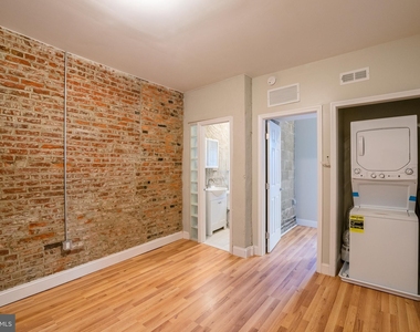 1126 E Passyunk Avenue - Photo Thumbnail 4