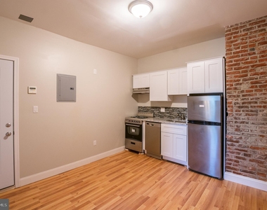 1126 E Passyunk Avenue - Photo Thumbnail 1