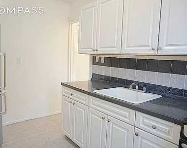 32-50 93rd Street - Photo Thumbnail 4