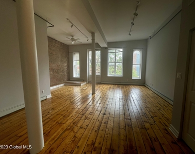 169 River Street - Photo Thumbnail 3