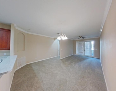 2232 Chatham Place Drive - Photo Thumbnail 2