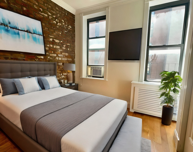 309 Mott Street - Photo Thumbnail 0