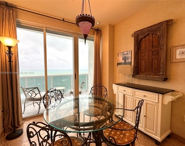 9601 Collins Ave - Photo Thumbnail 28