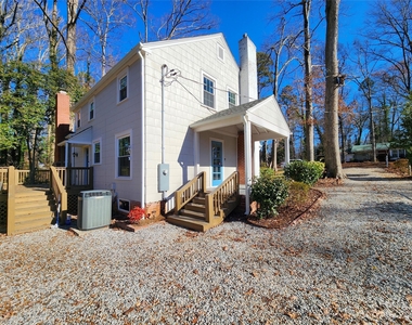 220 Colonial Drive - Photo Thumbnail 33