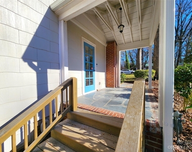 220 Colonial Drive - Photo Thumbnail 34