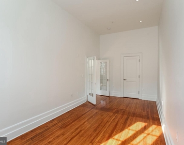 3009 M St Nw #1 - Photo Thumbnail 11