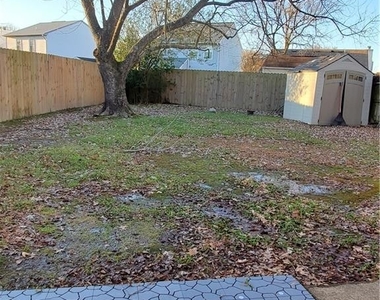 1108 Millay Court - Photo Thumbnail 7