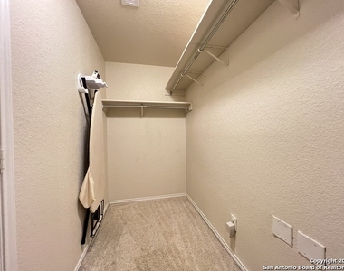 10707 Terrace Plain - Photo Thumbnail 26