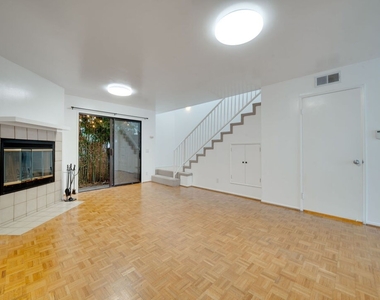 2453 Chelsea Pl - Photo Thumbnail 0