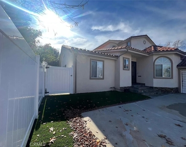 17828 Palora Street - Photo Thumbnail 32