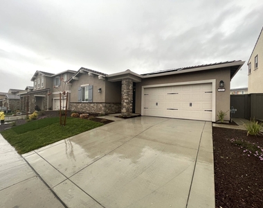 3257 Garden Terrace Dr - Photo Thumbnail 0