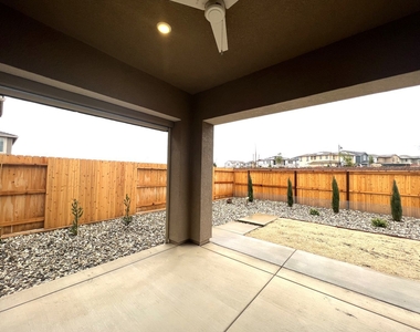 3257 Garden Terrace Dr - Photo Thumbnail 27