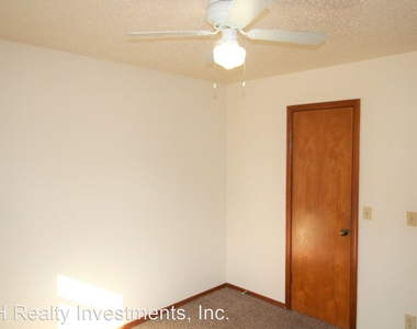 233 Chalmette - Photo Thumbnail 2