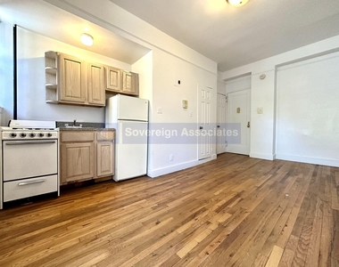 936 West End Avenue - Photo Thumbnail 5