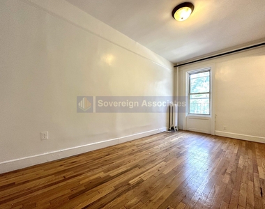 936 West End Avenue - Photo Thumbnail 1