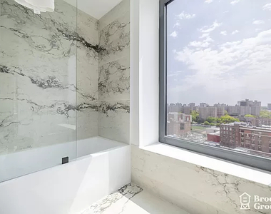 310 Grand Concourse - Photo Thumbnail 5