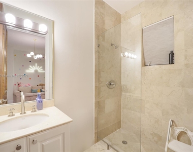 2735 Brickell Ct - Photo Thumbnail 22